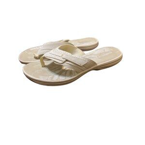 Clarks Collection Brinkley Athol White Sandals Size 9 Flip Flops Shoes Comfort